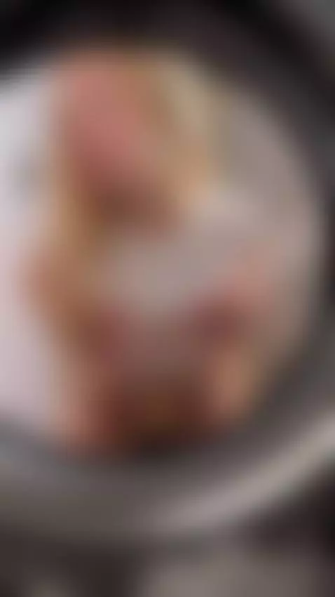 get me naked by liaairi