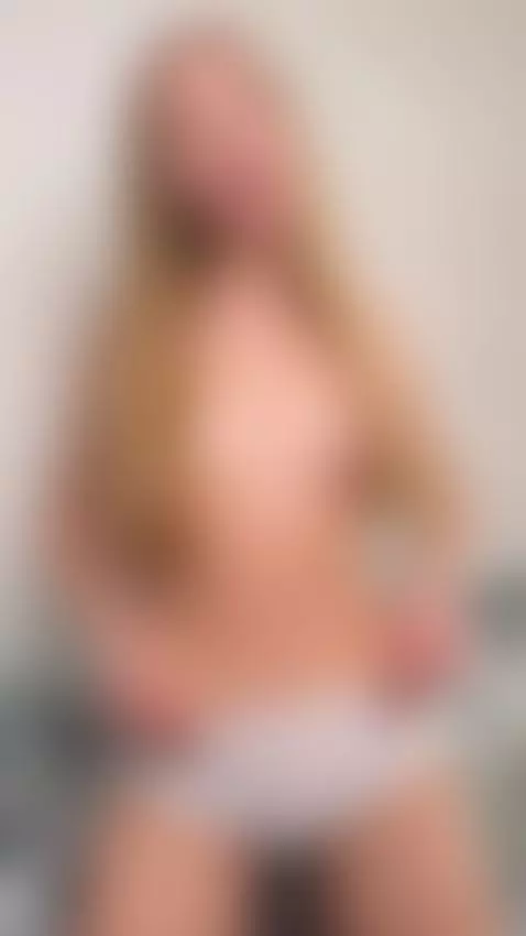 New video from Lia Airi 🔥 You'll love this one! by liaairi