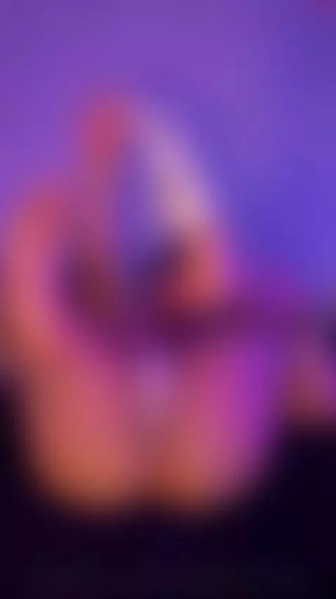 Socks or barefeet? by lobogriswrestler