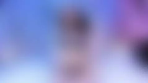 Naughty girl looking for someone to dominate me 😈🍑 by zarynashadow