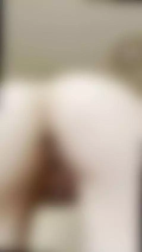 Plump ass spread wide and dripping wet 🥵 by sofichan