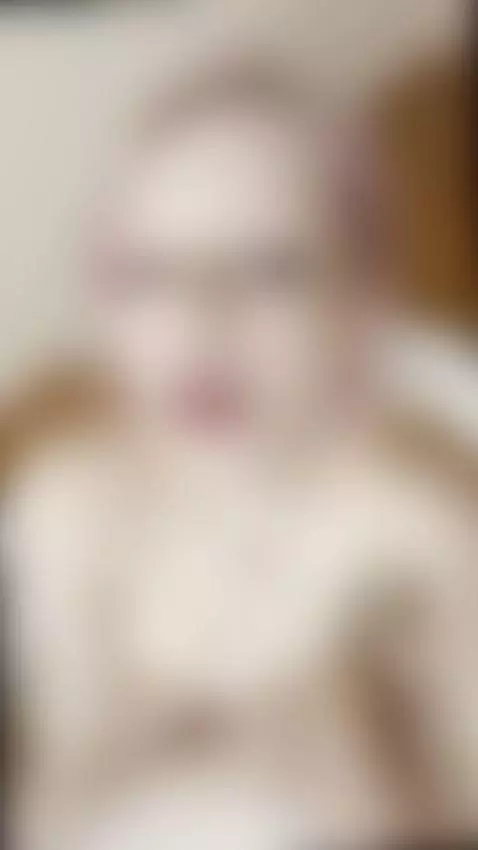 Tits bouncing as she moans with cum dripping 🤤 by sofichan