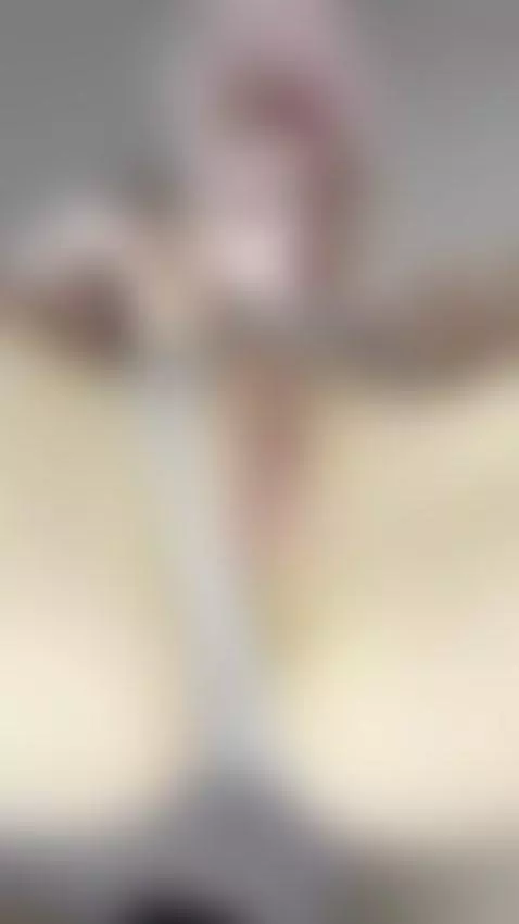 Push my wet pussy in your face 🤤 by sofichan