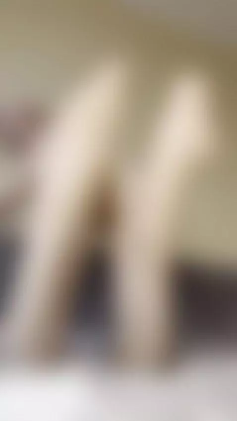Legs wide open, wet pussy begging touch by sofichan