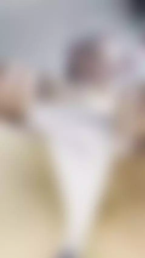 Thick ass spread wide pulling thong aside 🥵 by sofichan