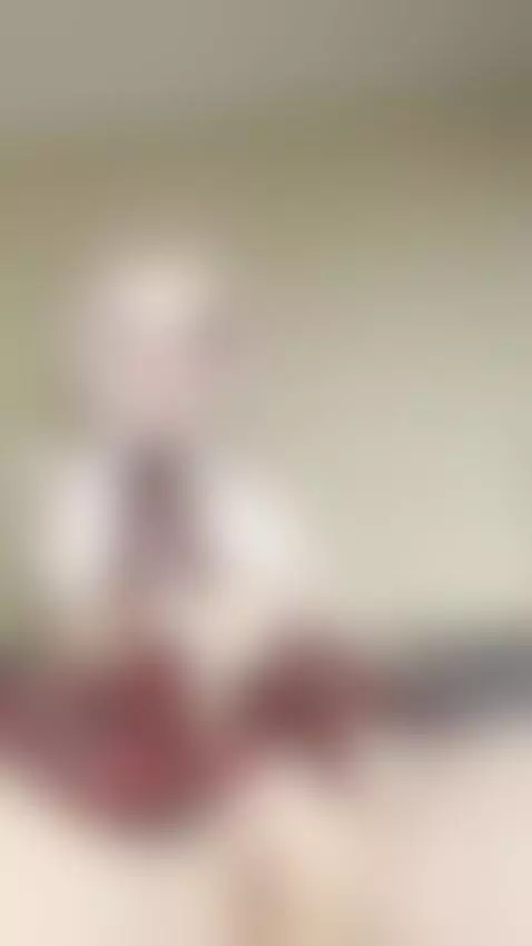 Pale pussy glistens as she teases herself 👅 by sofichan