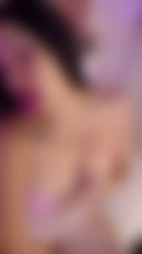 My mouth and my tits are ready for your cum to drip all over... by dianasheren