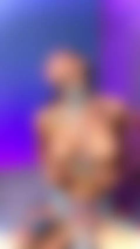 Tattooed tits bounce as she teases herself 💦 by maryinchains