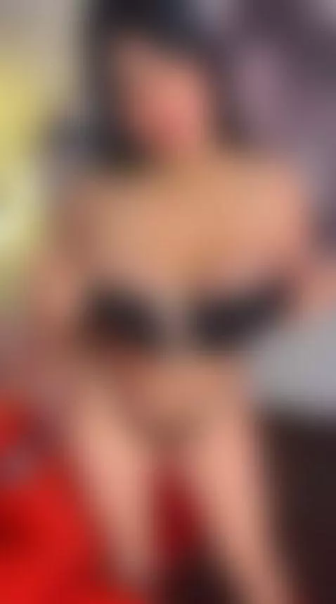 I love how my tits bounce while feeling pleasure by agathaandatenea