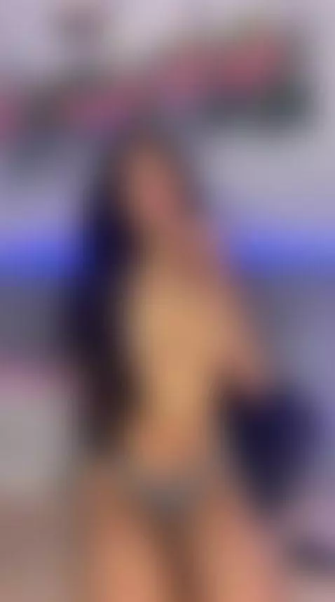 I'm ready for you to make me yours this weekend ?? by emma-stoonee