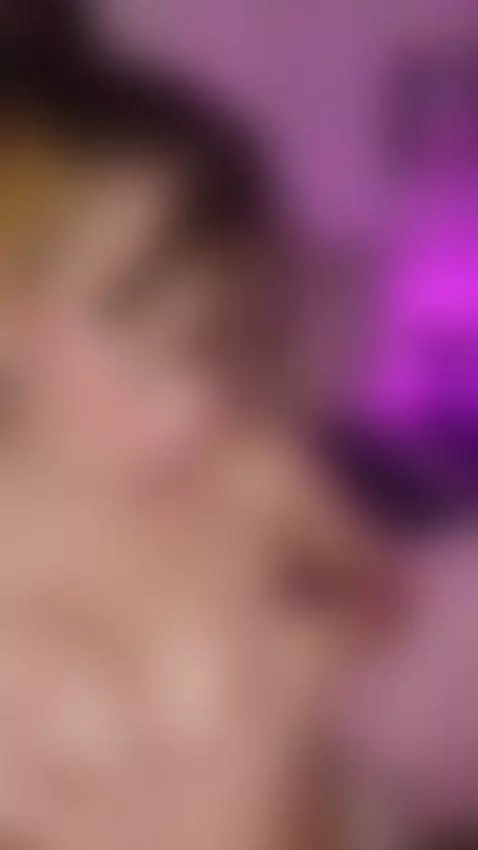 I'm horny, dripping and wanting you to use me as your whore by alaiadoll1