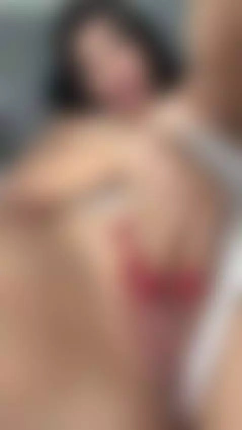 Fill me up and make me beg 🤫 by brunettemia