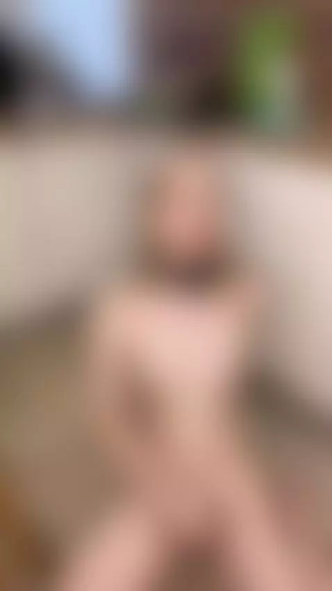 My goal is to make you smile with this body by pixiets