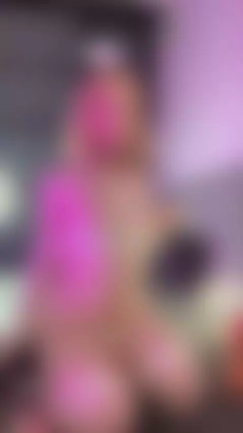 Imagine what happens next while I keep flashing my tits 👅 by pixiets