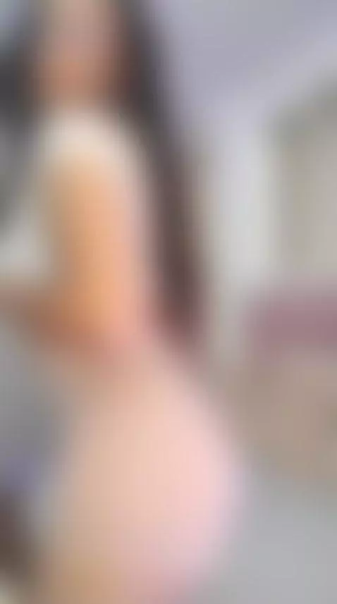 I woke up today with ideas… and none of them are innocent🤪 by coralgibsonn