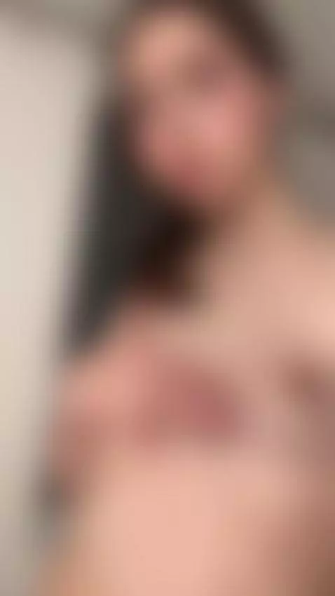 I'm planning to tease you and give you a much closer reason ... by roxyts