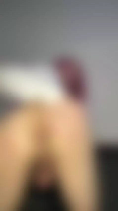 Feeling extremely hot tonight by mollyfem