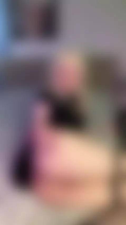I can be your naughty trans slut by mollyfem