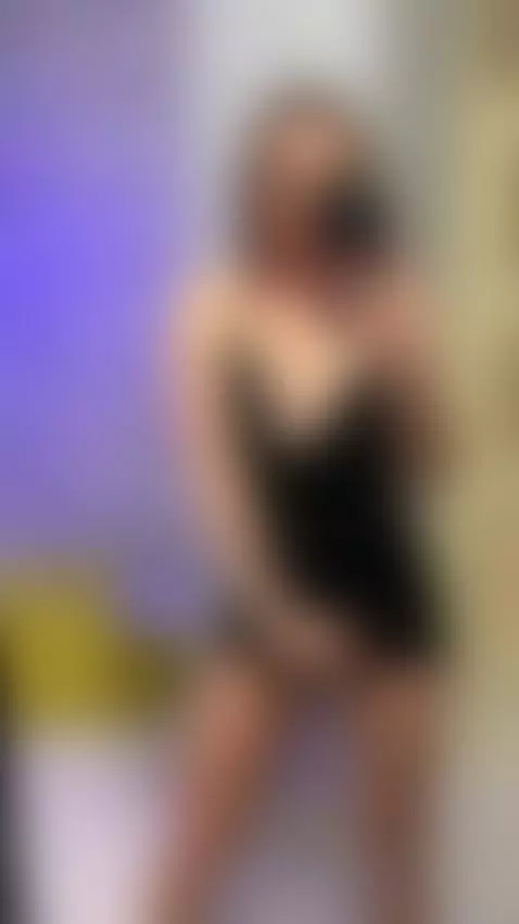 🍆Brunette mouth open moaning 😈 On OF by clairewilde