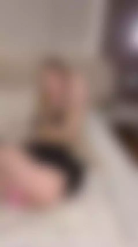 Will u fuck my both holes on first date by trixiets