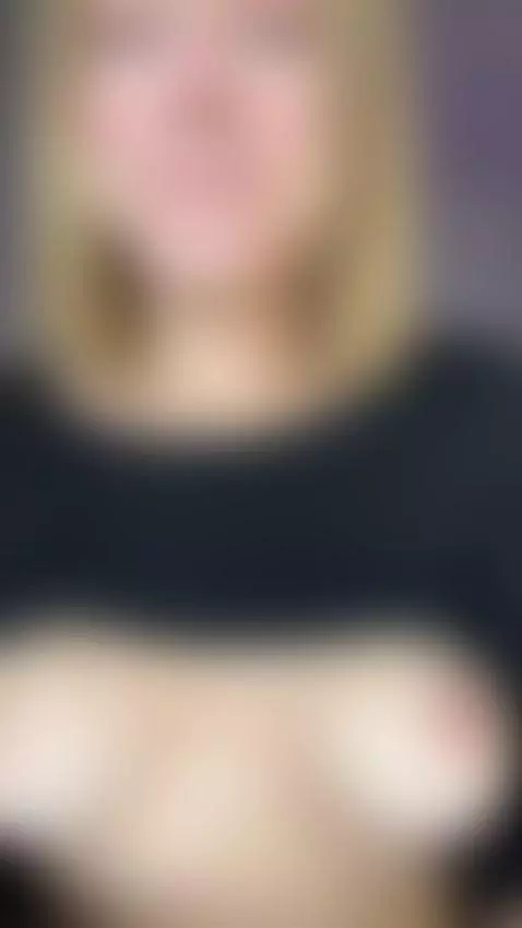 Suck my tits till I moan loud 🤫 by aliceinked