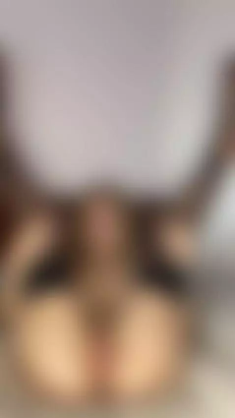 Wet pussy open wide for your tongue 🥰 by aliceinked
