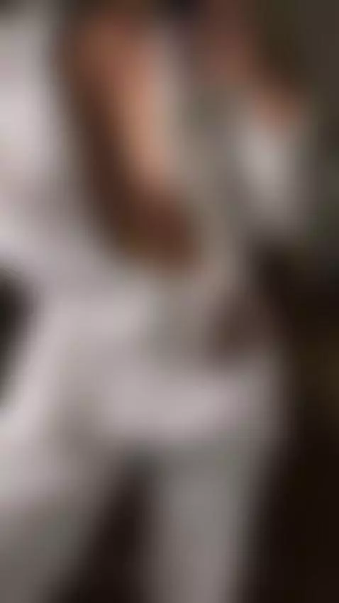 I have an idea… let me be your new addiction by ashleyts