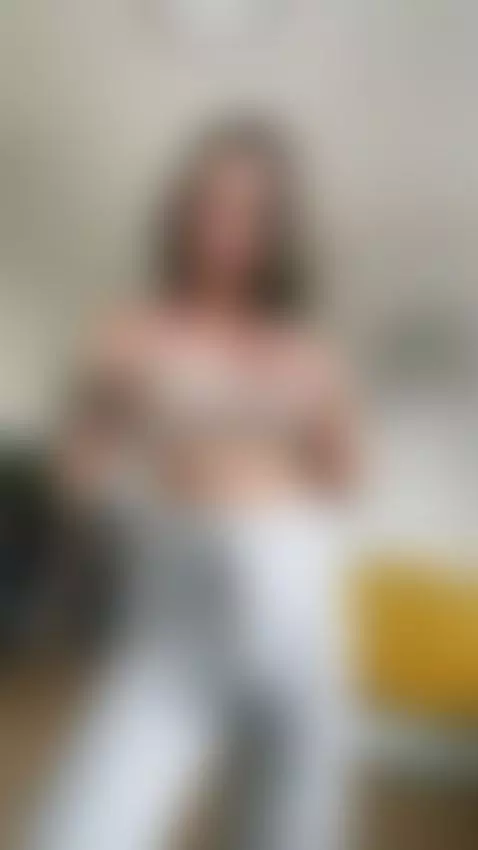 I want to see you drool while looking at my booty by ashleyts