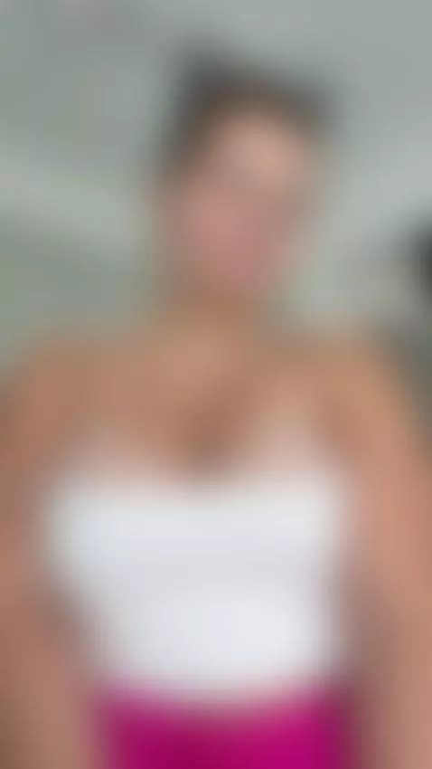 Big titties bounce as she leans forward slow by katerina-23