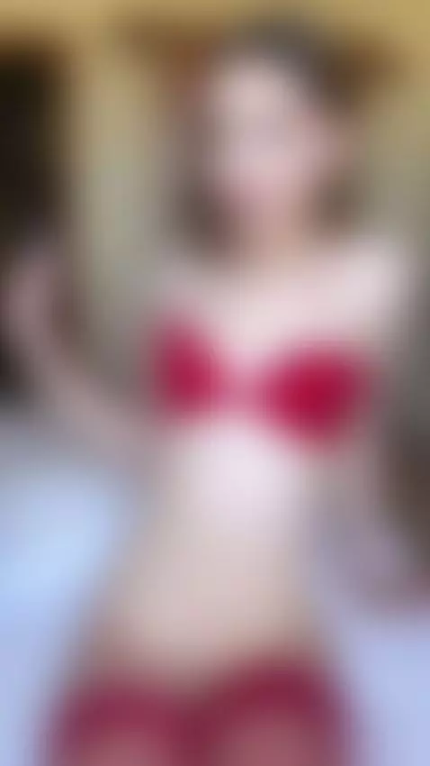 this red lace feels amazing 💋🔥 by rosets