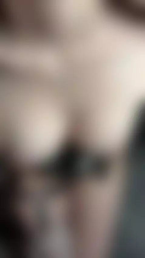 The complete me is waiting for you, link in my profile 🥺 by pokemonikaa