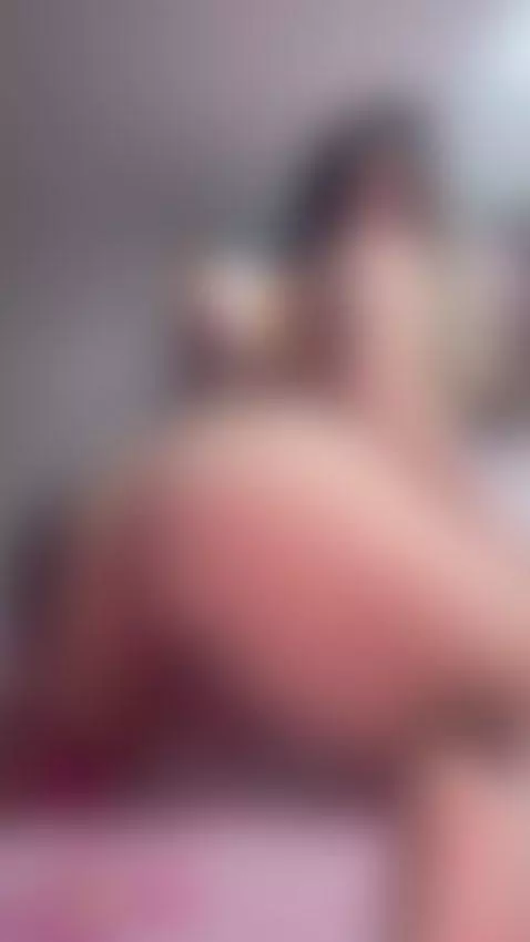 Juicy Ass 🍆💦🔥 by giigiihadid