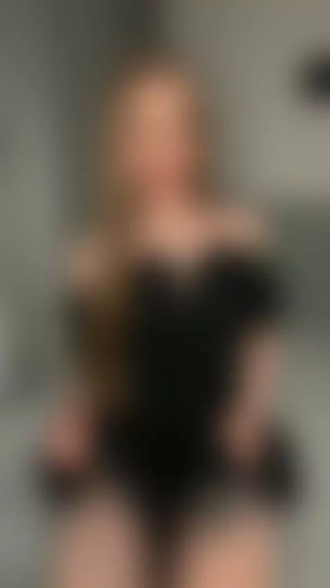 💋Hot long wavy trans girl teasing you 🔥 Join OF by lollydreamtm