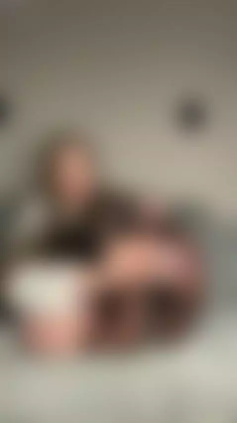 😈Curvy long wavy trans beauty clenching tight 💦 Join OF by lollydreamtm