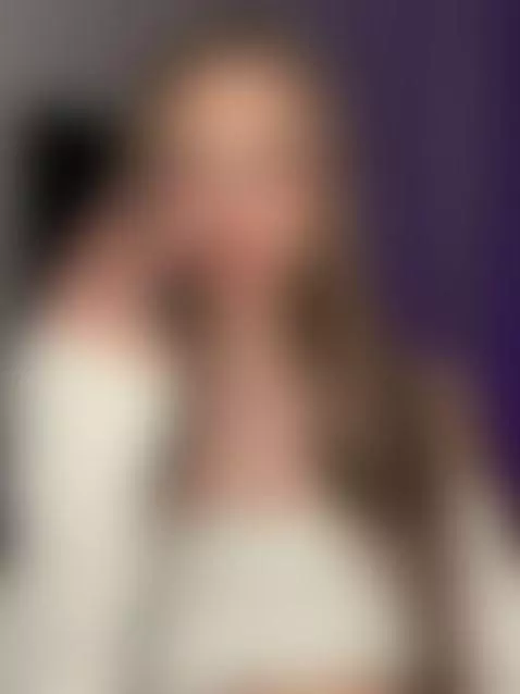 🔞Long wavy trans girl on the edge 🍑 Join my OF by lollydreamtm