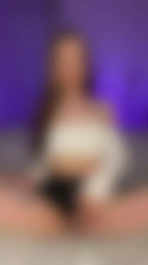 🍒Hard nipples and bulge under pink dress 😏 Unlock OF by lollydreamtm
