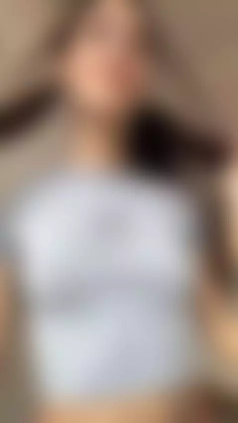 Big tits pressed together under tight shirt 🤤 by laysslet