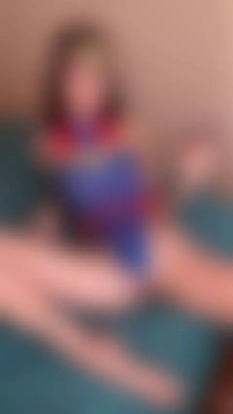 She spreads her legs wide and moans 🥰 by laysslet