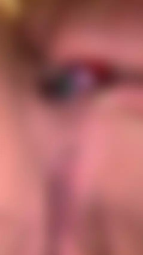 baby come help me take out my plug? you can put it right bac... by slut4u98