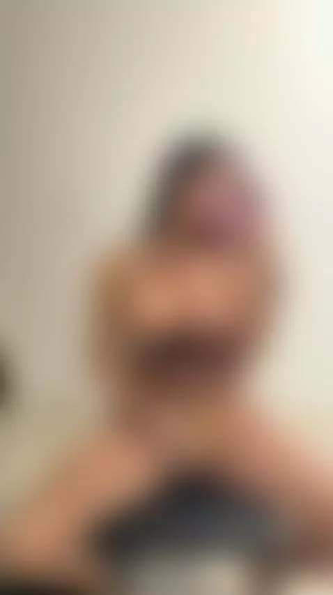 🔞Curvy long haired beauty trembling 🍒 Subscribers OF by celinabliss