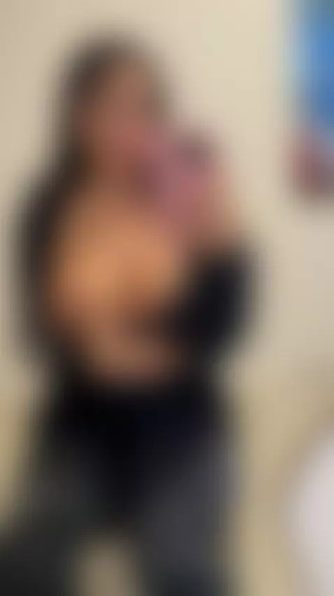 💦Curvy brunette dripping just for you 🔥 Subscribers OF by celinabliss