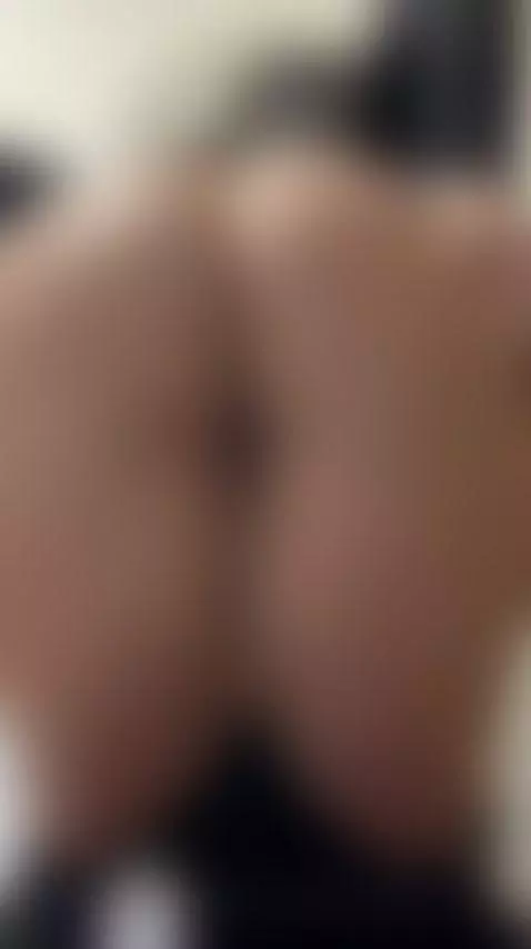 🔥Brunette pussy throbbing visibly 😈 Join OF by celinabliss