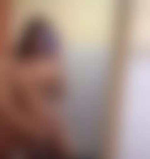 Sola en mi baño. by caseros-hot