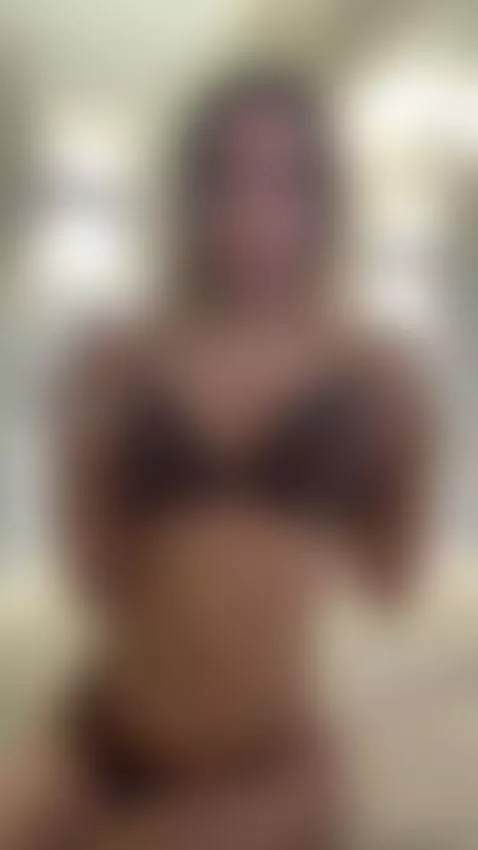Do you like it? I know you do... 😈 The full striptease video... by lunabellamy