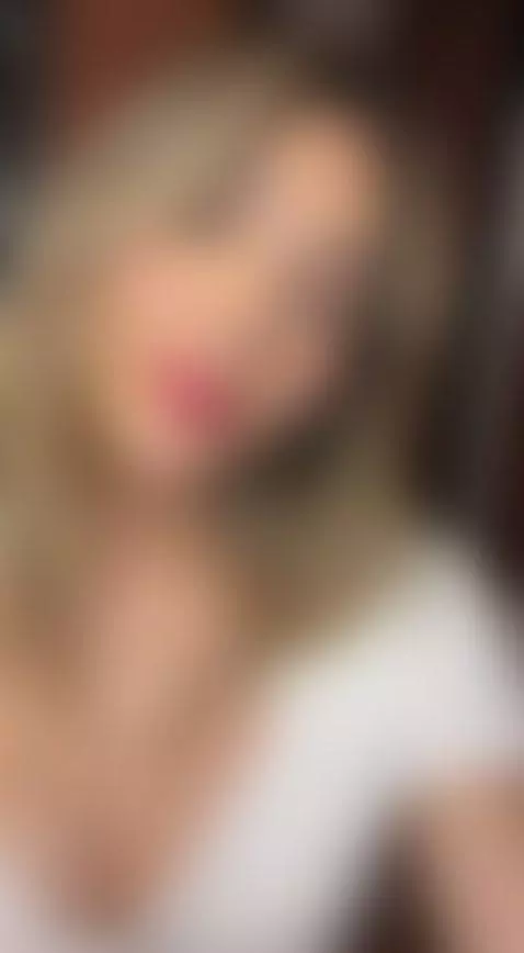 My ass bounces better when I’m thinking about your cock by nathydesire