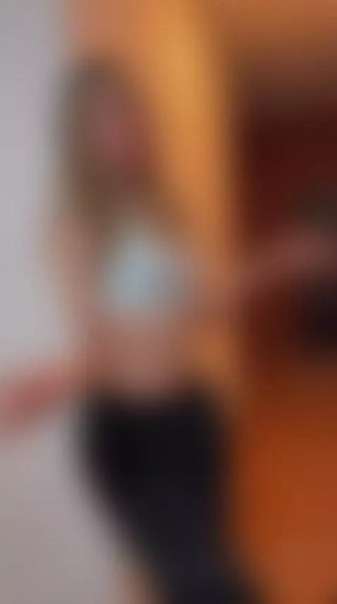 Watch my thighs jiggle when I walk. Tell me in DM how much y... by nathydesire