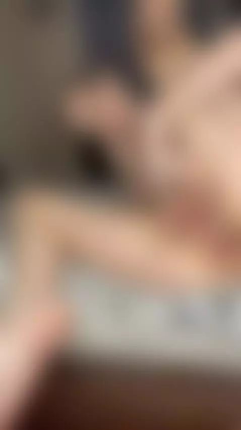 Tell me… does my pussy turn you on? 😈 Sub OF by sofiink