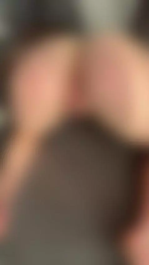 Tiny slim asshole + fresh pink pussy lips begging attention ... by kinkynika1