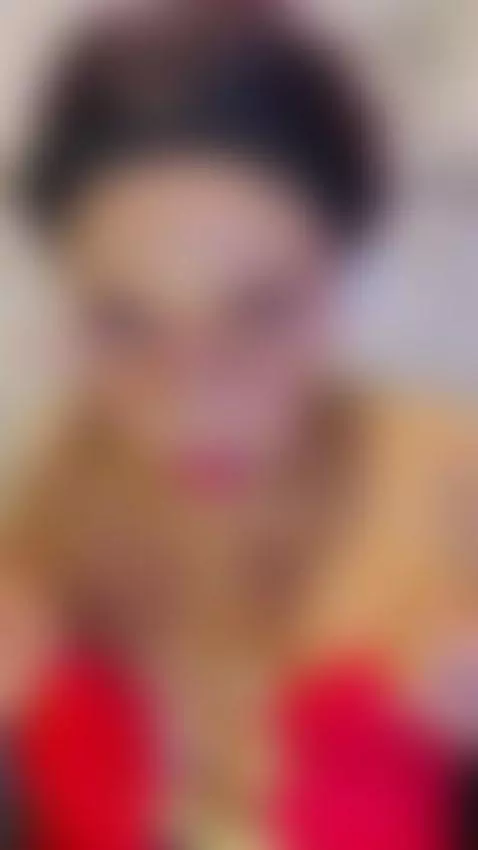 Mature ebony woman dying for your cock, want to fuck in the ... by ambbernixx
