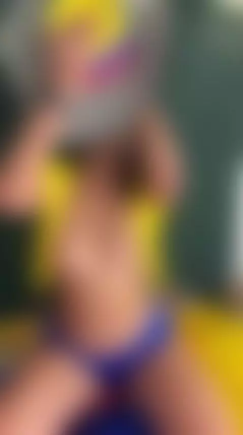 https://stripchat.com/VictoriaParkeer/follow-me
https://pvt.... by victoriaparkeer